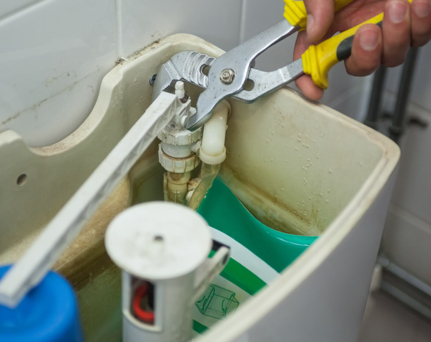 Sürekli Su Kaçıran Rezervuarların Onarımı ve Mekanizma Değişimi